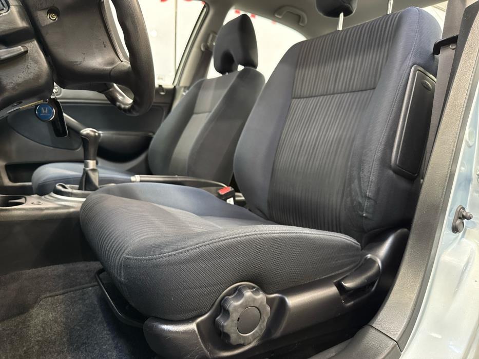 HONDA Civic 2005