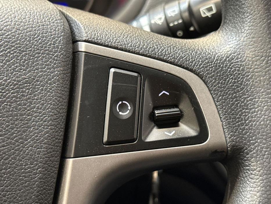 HYUNDAI i20 2013