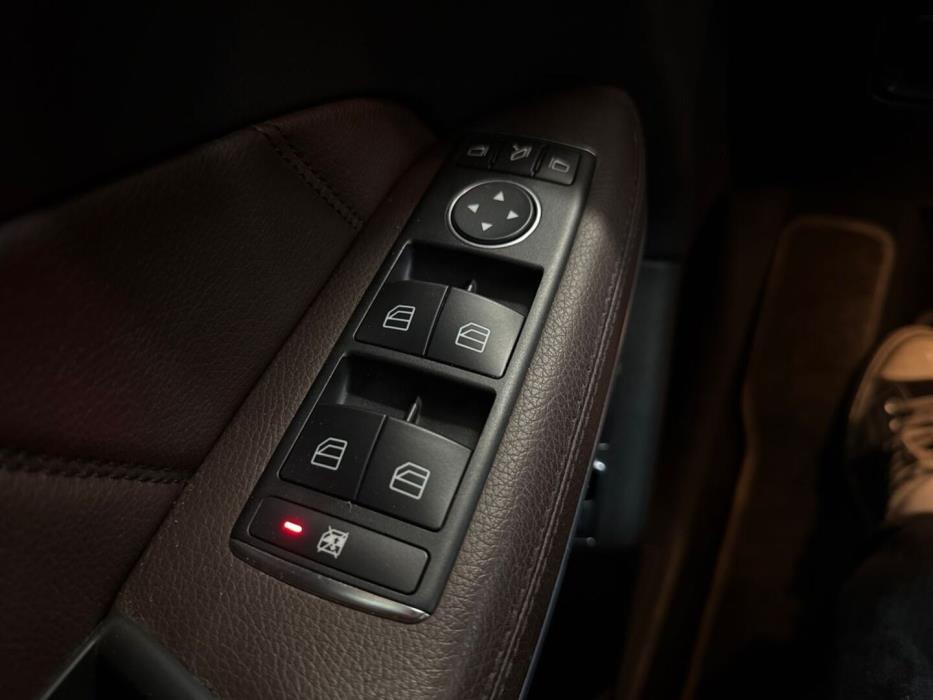 MERCEDES-BENZ GL 2013