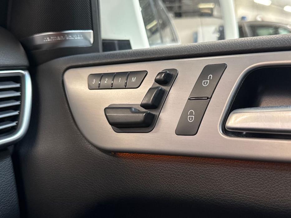 MERCEDES-BENZ GL 2013