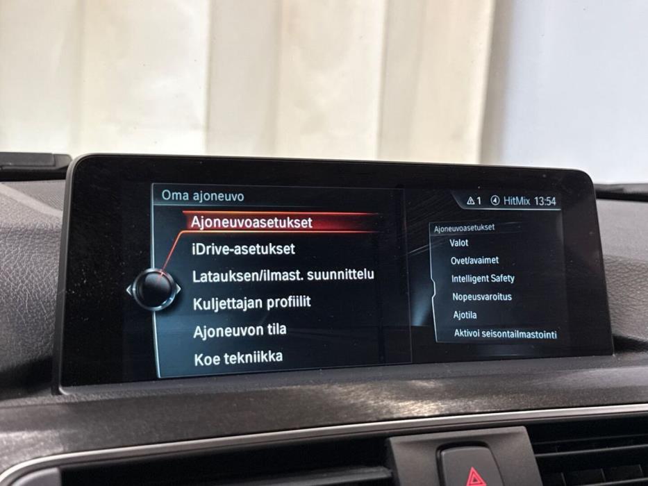 BMW 330 2017