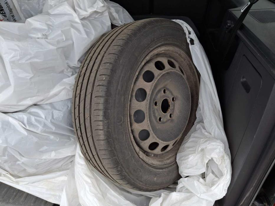 VOLKSWAGEN Caddy Maxi 2014