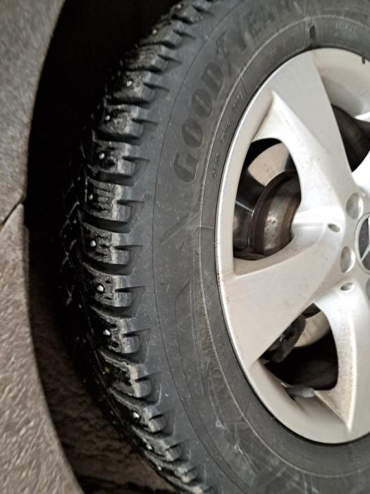 MERCEDES-BENZ V 2015