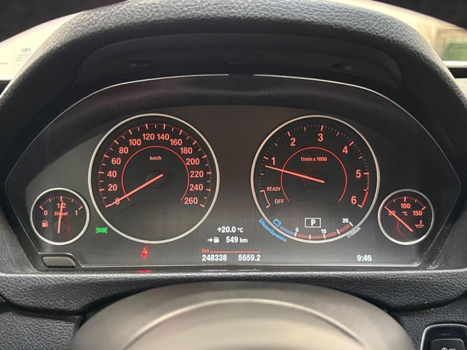 BMW 318 Gran Turismo 2016
