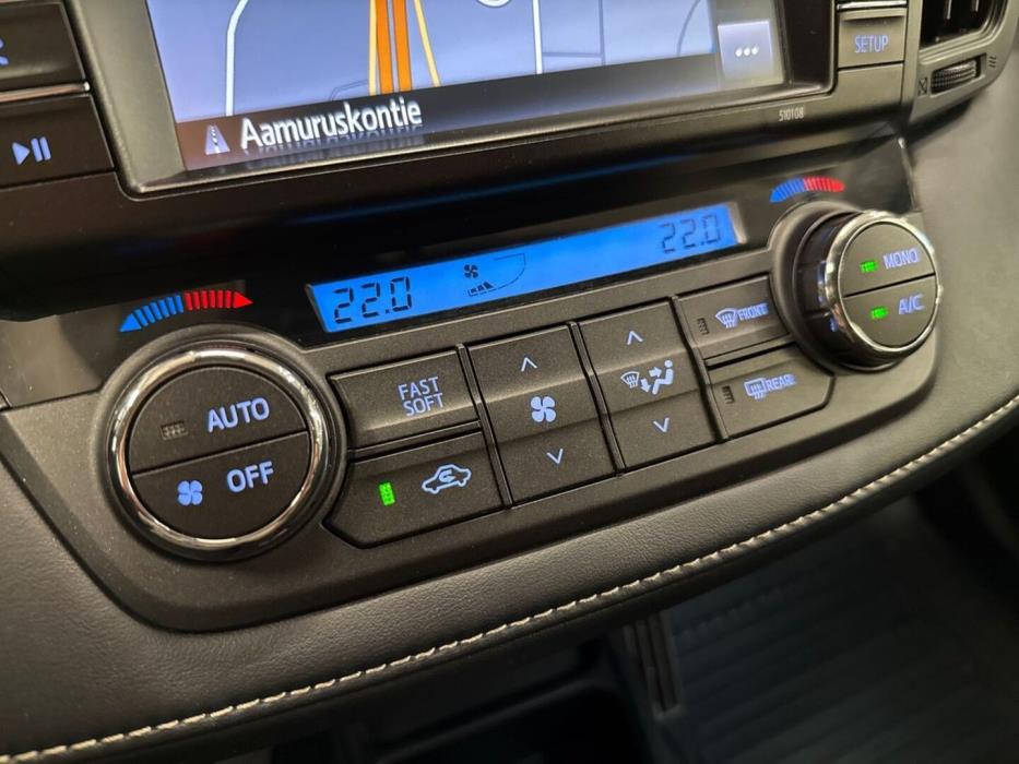 TOYOTA RAV4 2018