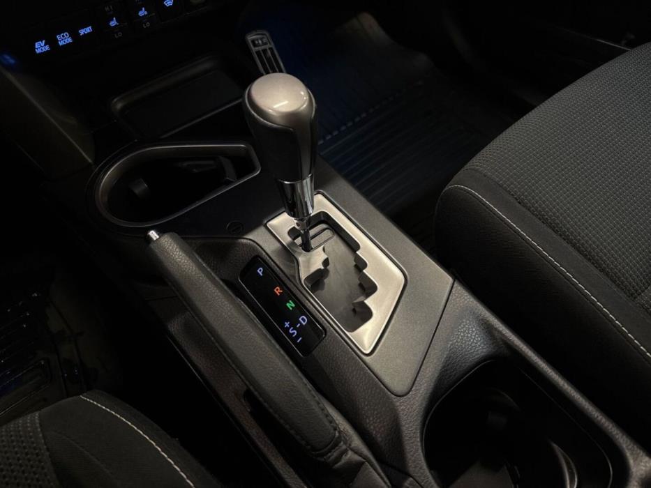 TOYOTA RAV4 2018