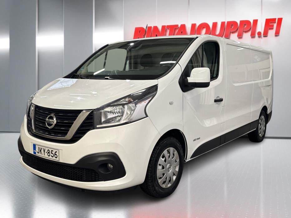 NISSAN NV300 2018