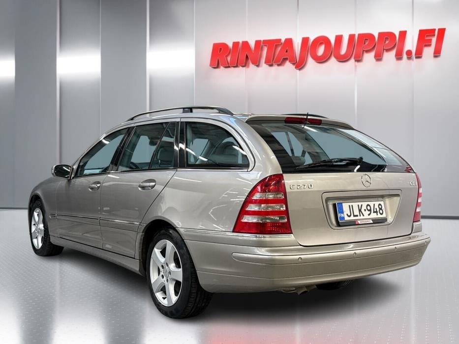 MERCEDES-BENZ C 2005