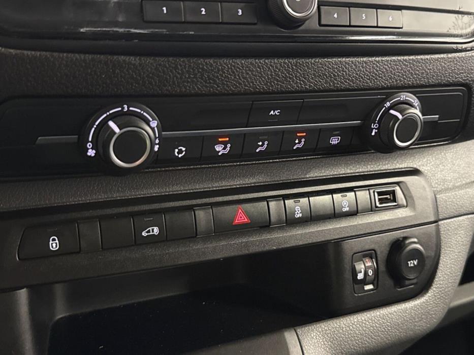 TOYOTA Proace 2021