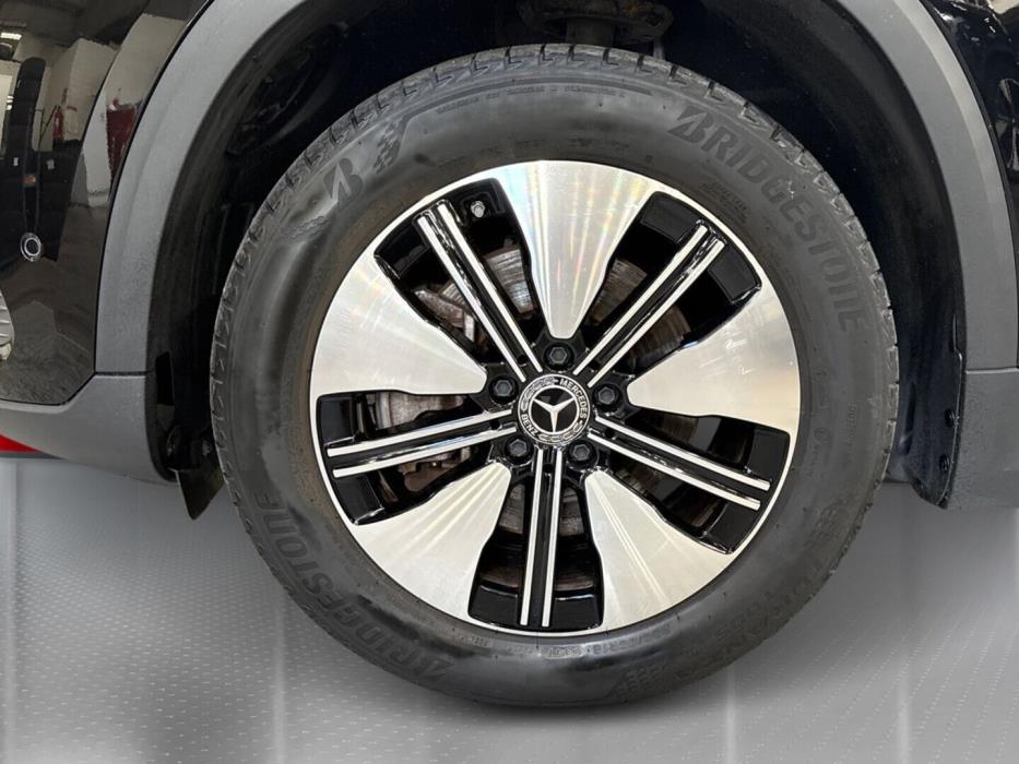 MERCEDES-BENZ EQA 2022