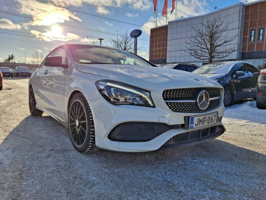 MERCEDES-BENZ CLA 2016