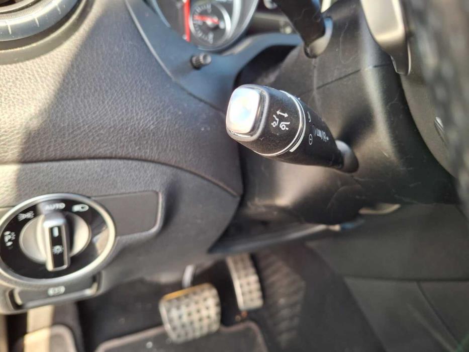 MERCEDES-BENZ CLA 2016