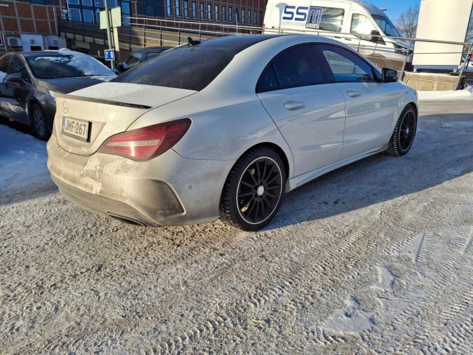 MERCEDES-BENZ CLA 2016