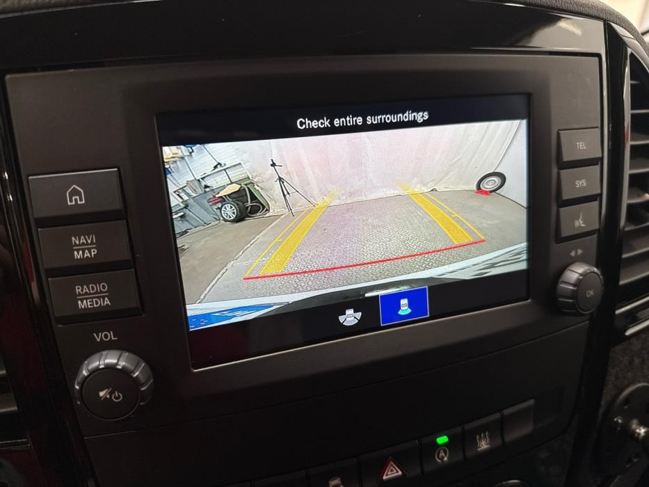 MERCEDES-BENZ Vito 2022