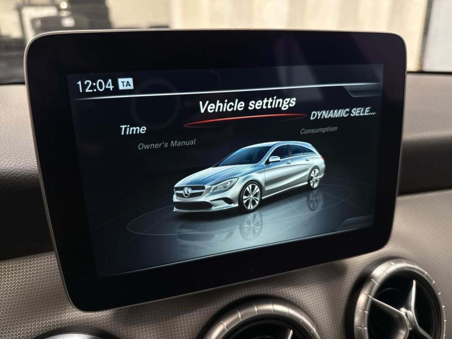 MERCEDES-BENZ CLA 2017