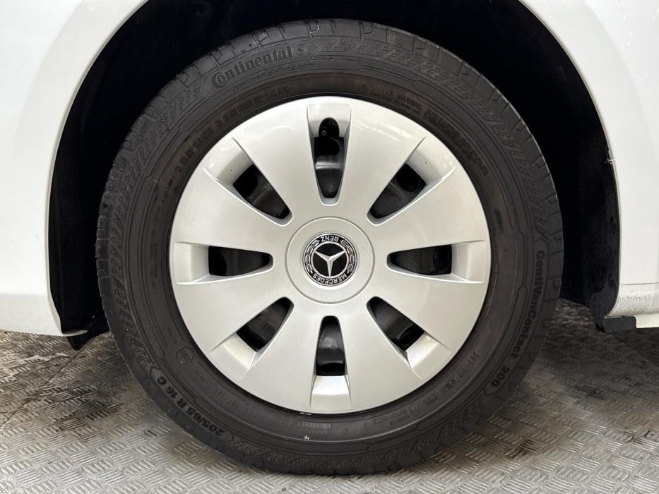 MERCEDES-BENZ Vito 2022