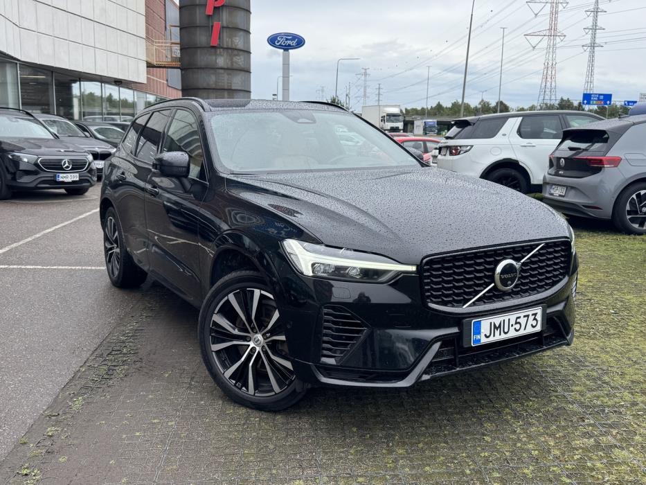 VOLVO XC60 2023