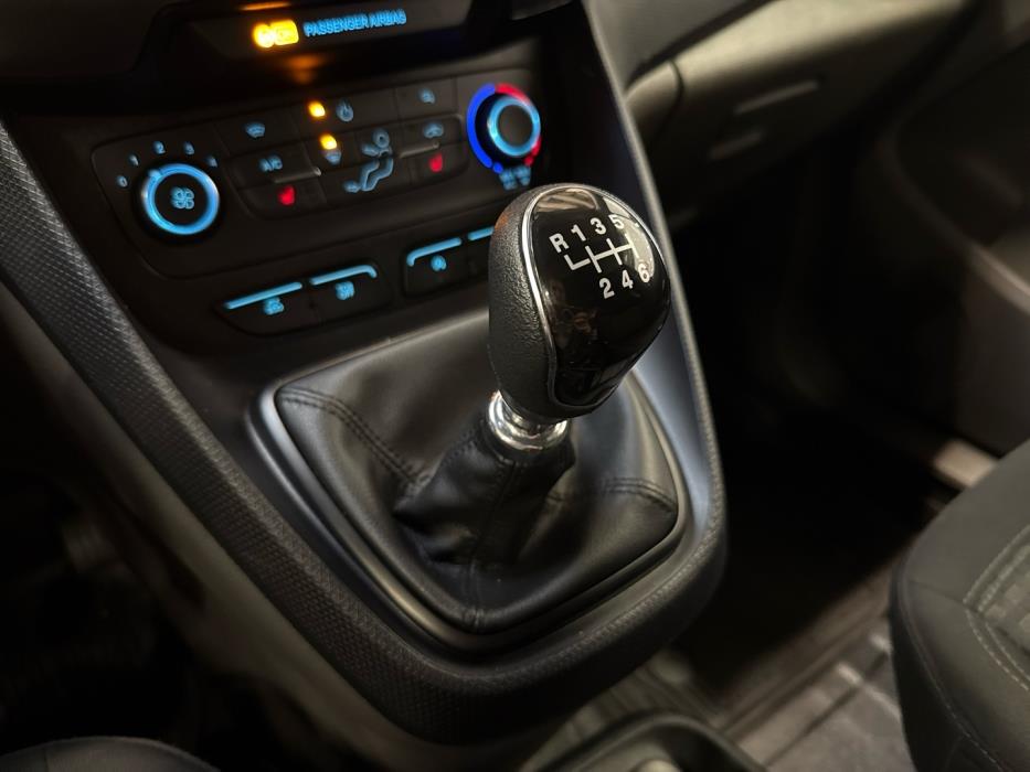 FORD Transit Connect 2023