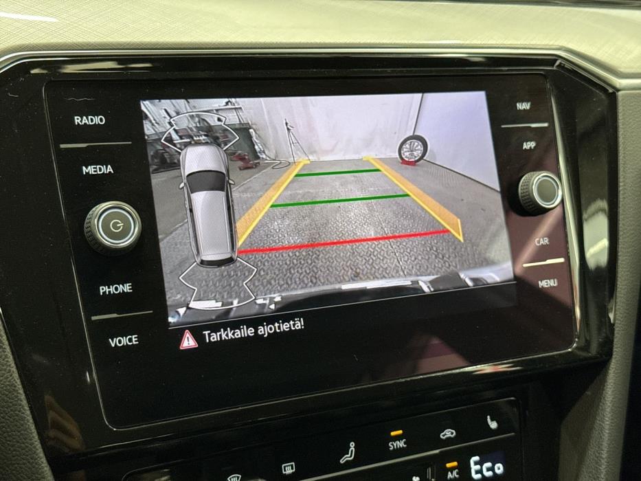 VOLKSWAGEN Passat 2021