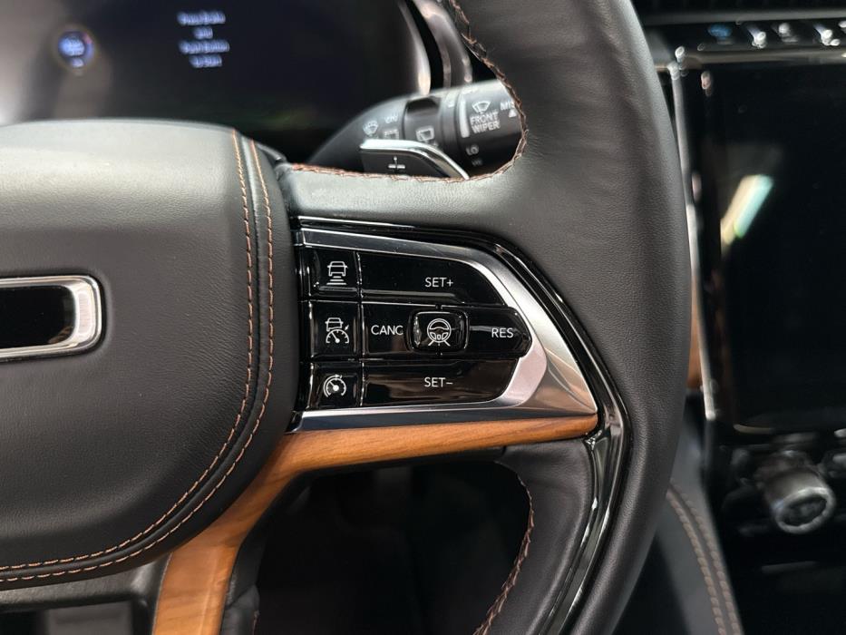 JEEP Grand Cherokee 2024