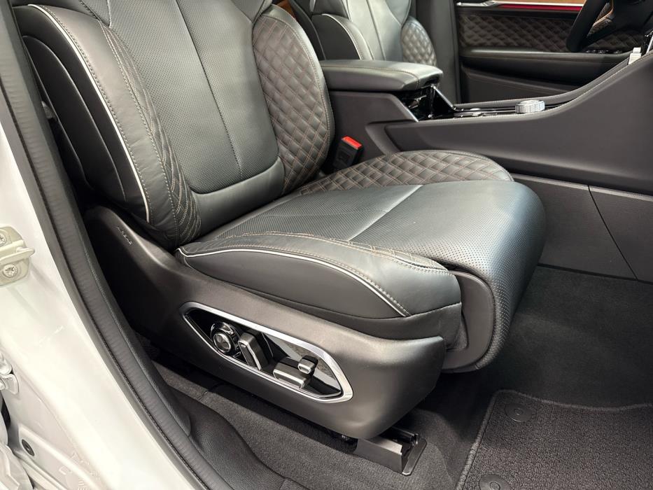 JEEP Grand Cherokee 2024