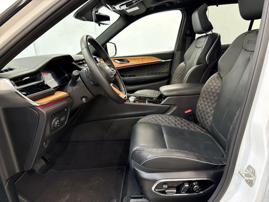 JEEP Grand Cherokee 2024