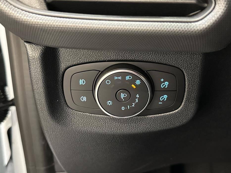 FORD Transit Courier 2026