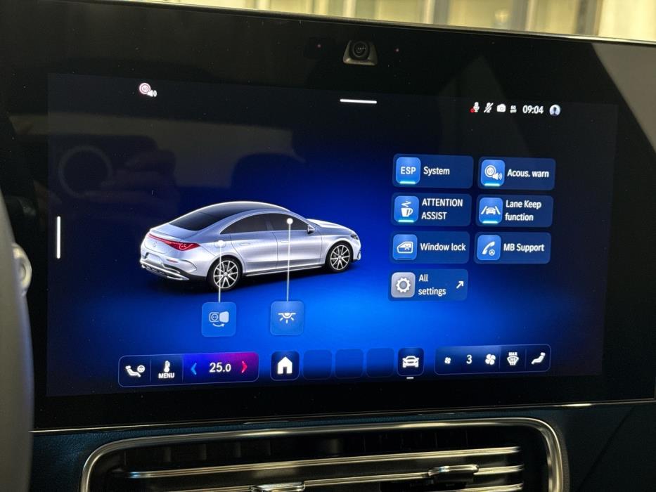 MERCEDES-BENZ CLA 2025