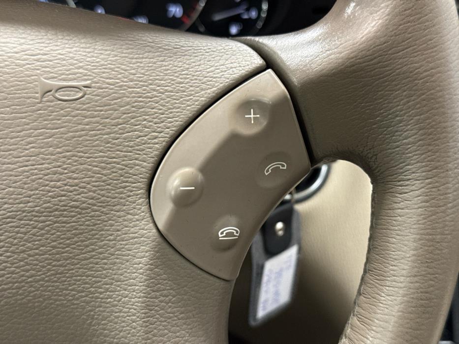 MERCEDES-BENZ C 2006