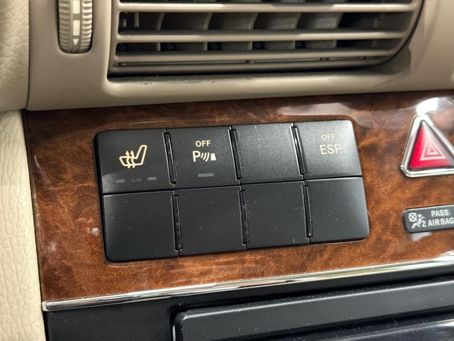 MERCEDES-BENZ C 2006