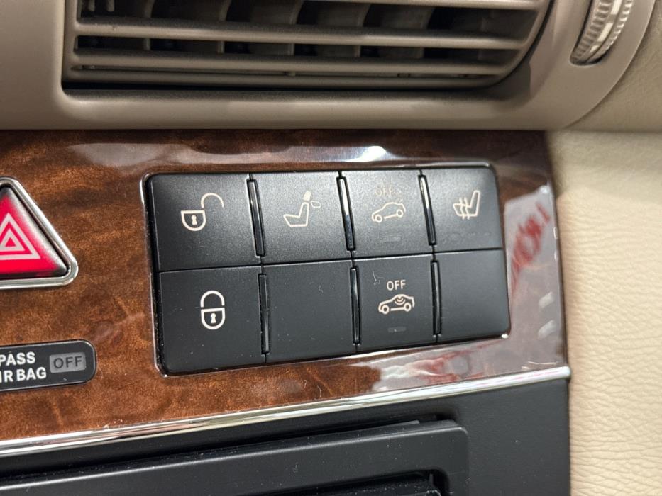 MERCEDES-BENZ C 2006