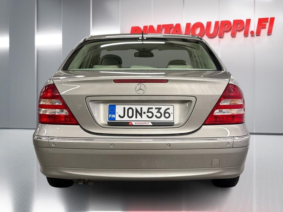 MERCEDES-BENZ C 2006