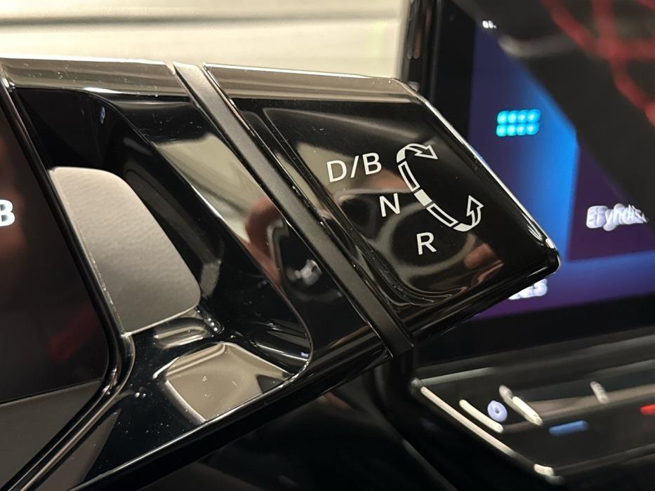 VOLKSWAGEN ID.5 2023