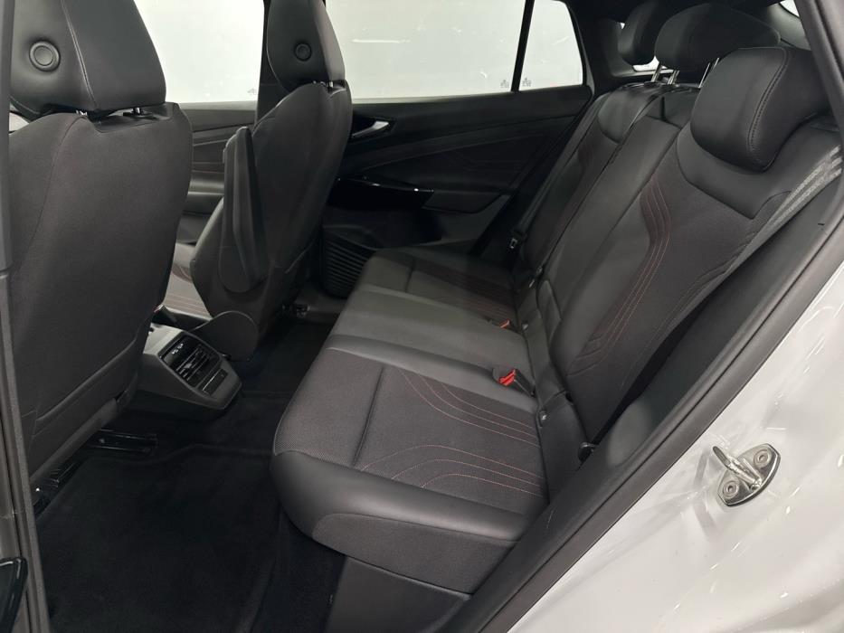 VOLKSWAGEN ID.5 2023