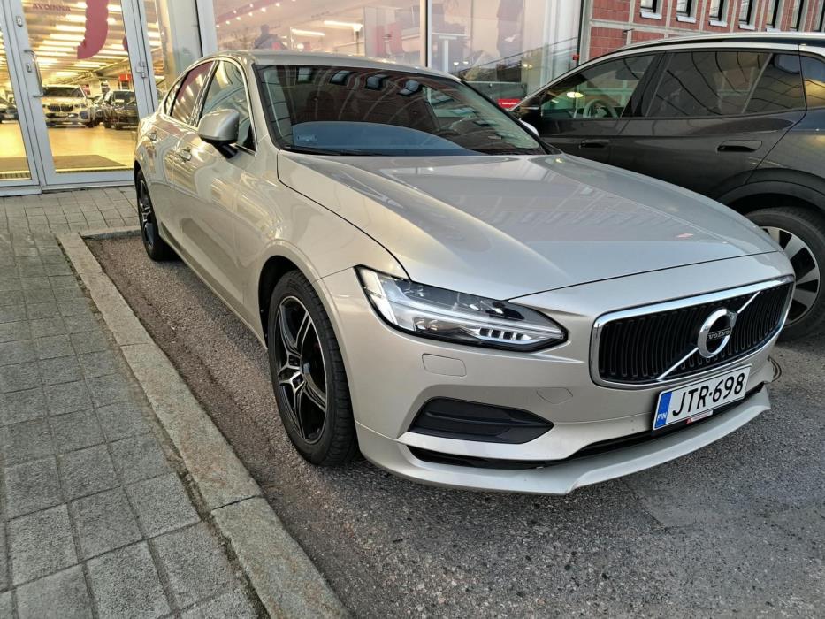 VOLVO S90 2017