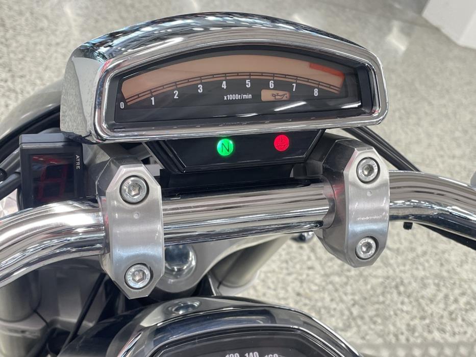 SUZUKI INTRUDER 2009