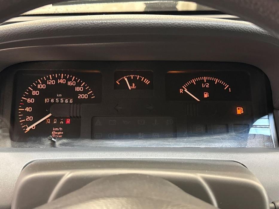 RENAULT Clio 1998