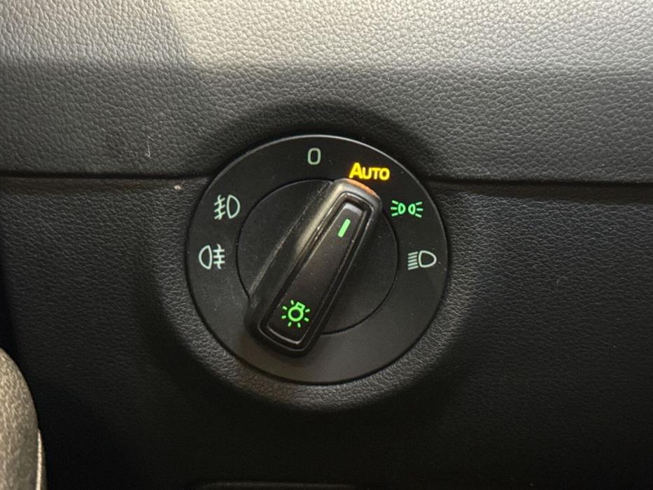 SKODA Octavia 2014