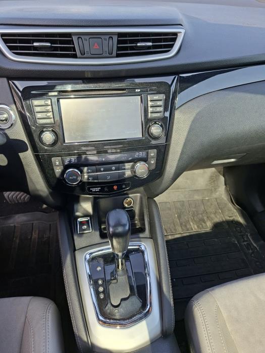 NISSAN Qashqai 2014