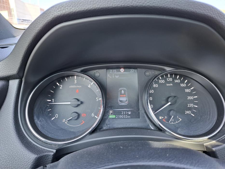 NISSAN Qashqai 2014