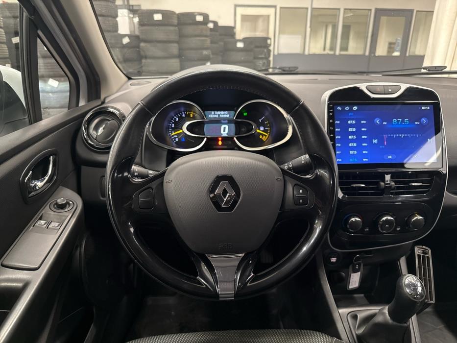 RENAULT Clio 2014