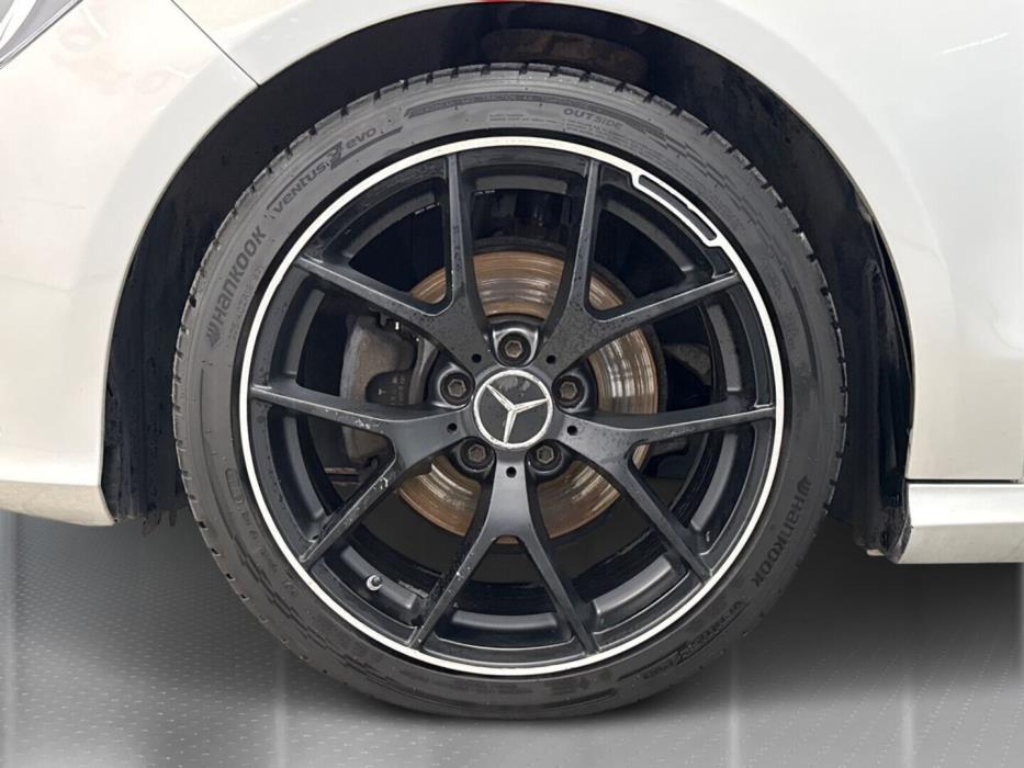 MERCEDES-BENZ CLA 2014