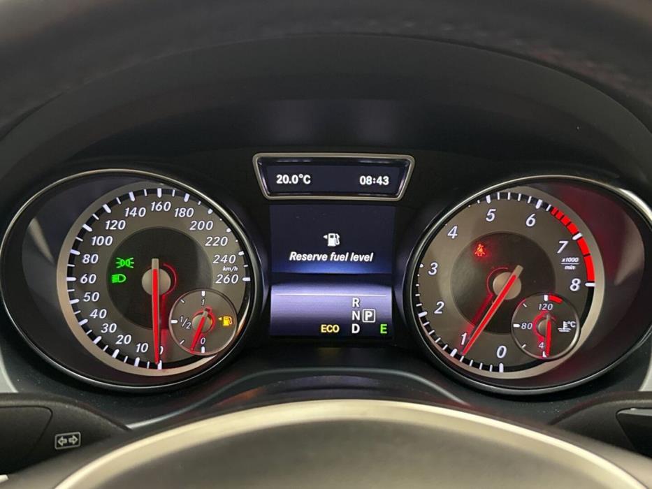 MERCEDES-BENZ CLA 2014