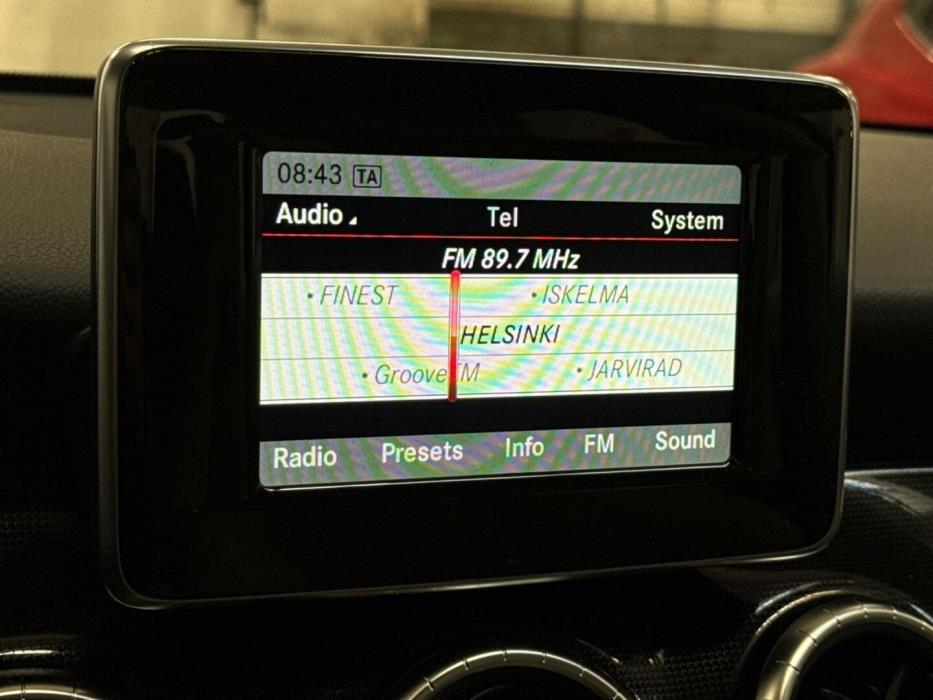 MERCEDES-BENZ CLA 2014