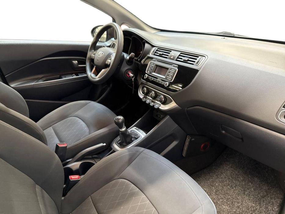 KIA Rio 2016