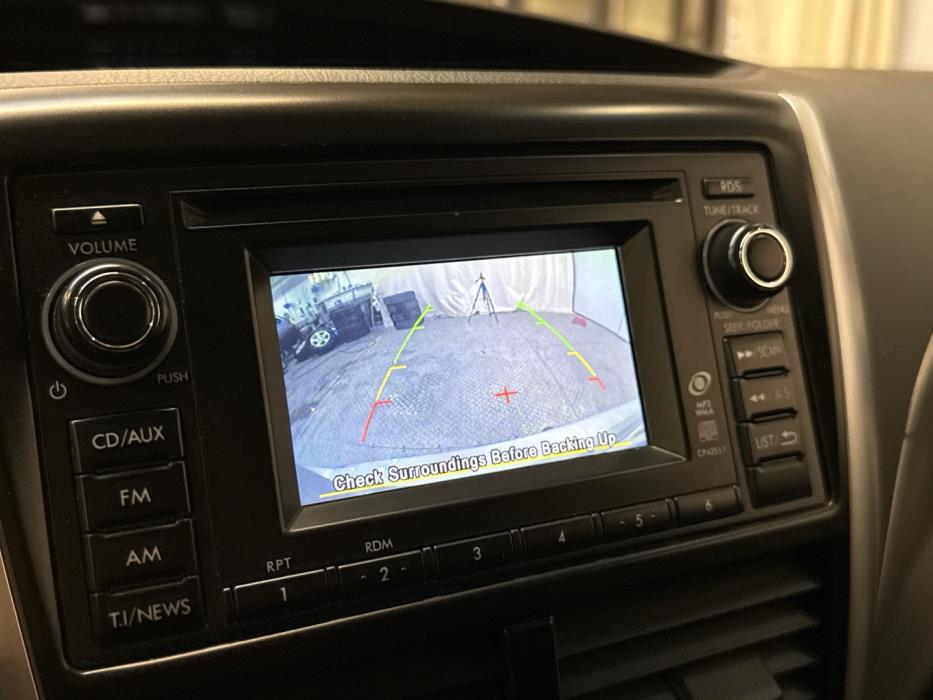 SUBARU Forester 2012