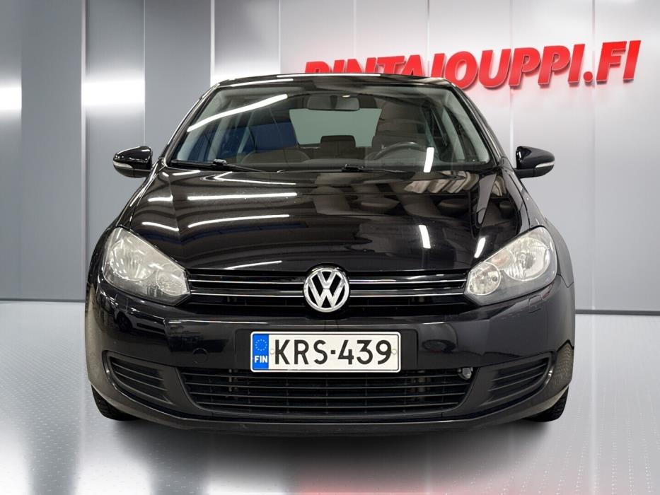 VOLKSWAGEN Golf 2012