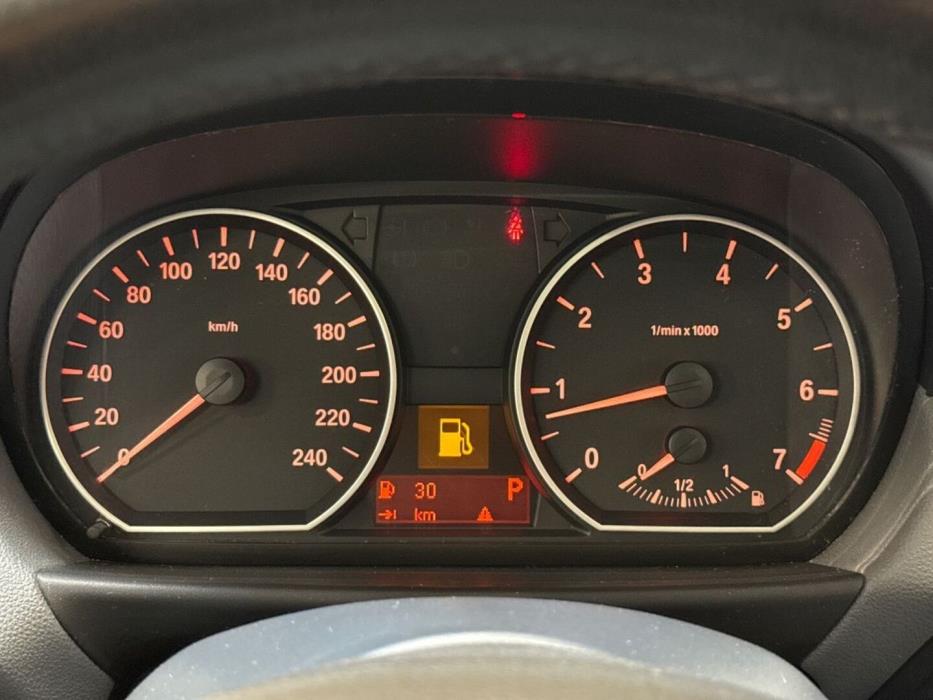 BMW 120 2006