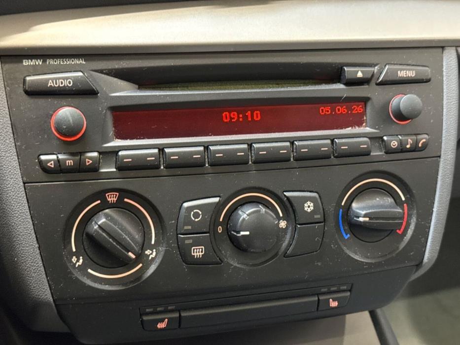 BMW 120 2006