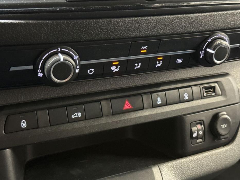 TOYOTA Proace 2017